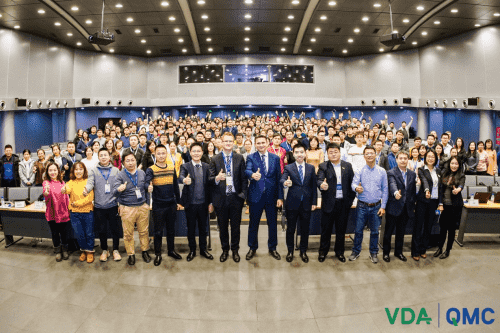 德国汽车工业联合会长春区域会召开  不朽情缘 发表主题演讲